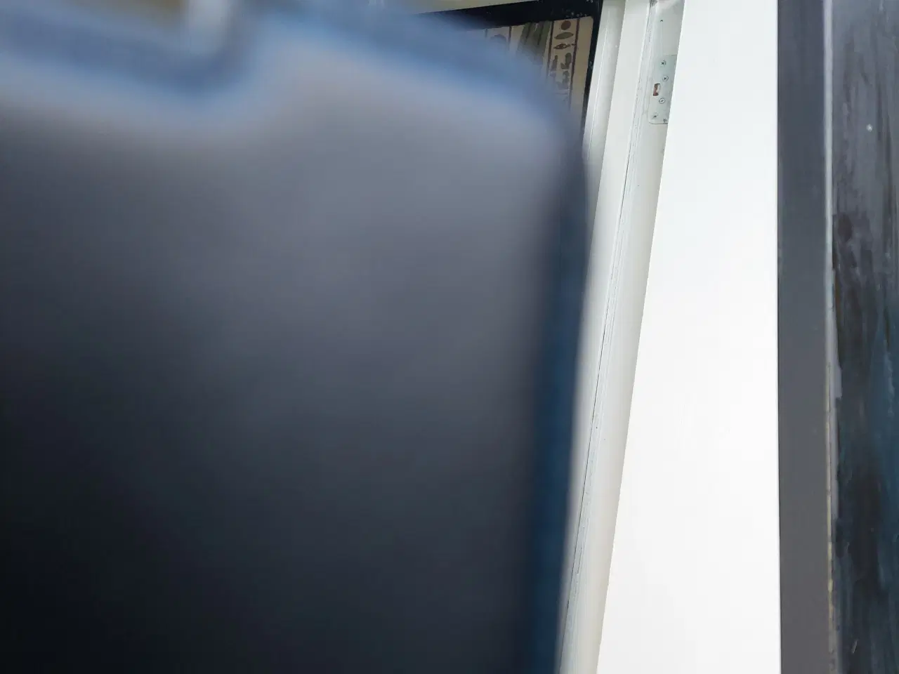 Billede 3 - stor spejl i sort farve træ