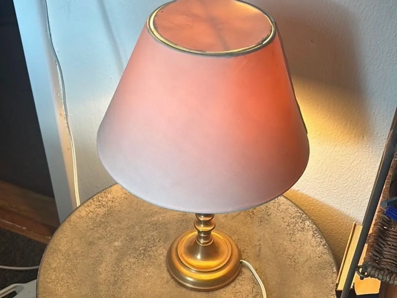 Billede 2 - Bordlampe i massiv messing 