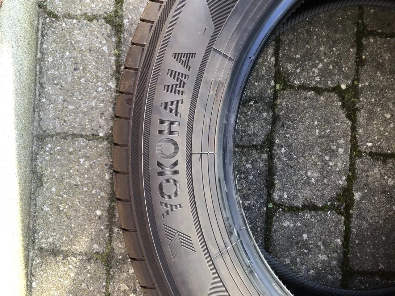 Billede 3 - 4 stk. helt nye Sommerdæk.