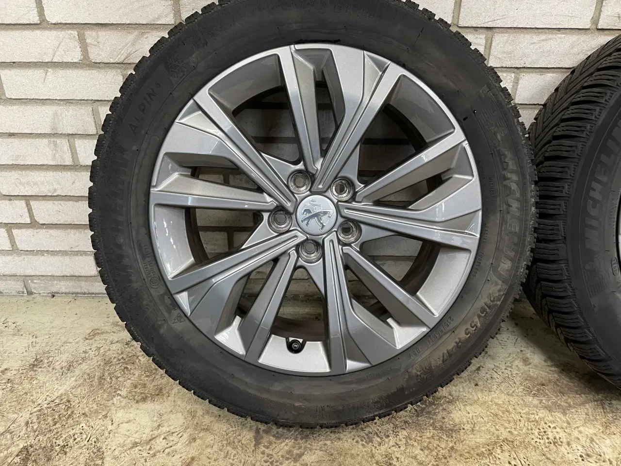 Billede 3 - 17 Peugeot 508 215/55r17 Ref.216A vinter