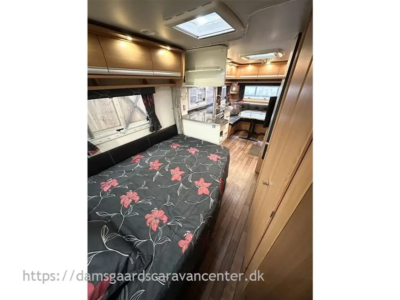 Billede 12 - 2011 - Cabby Comfort 650+ FT White Line Dobbeltseng - Centralvarme - Mover - Fortelt