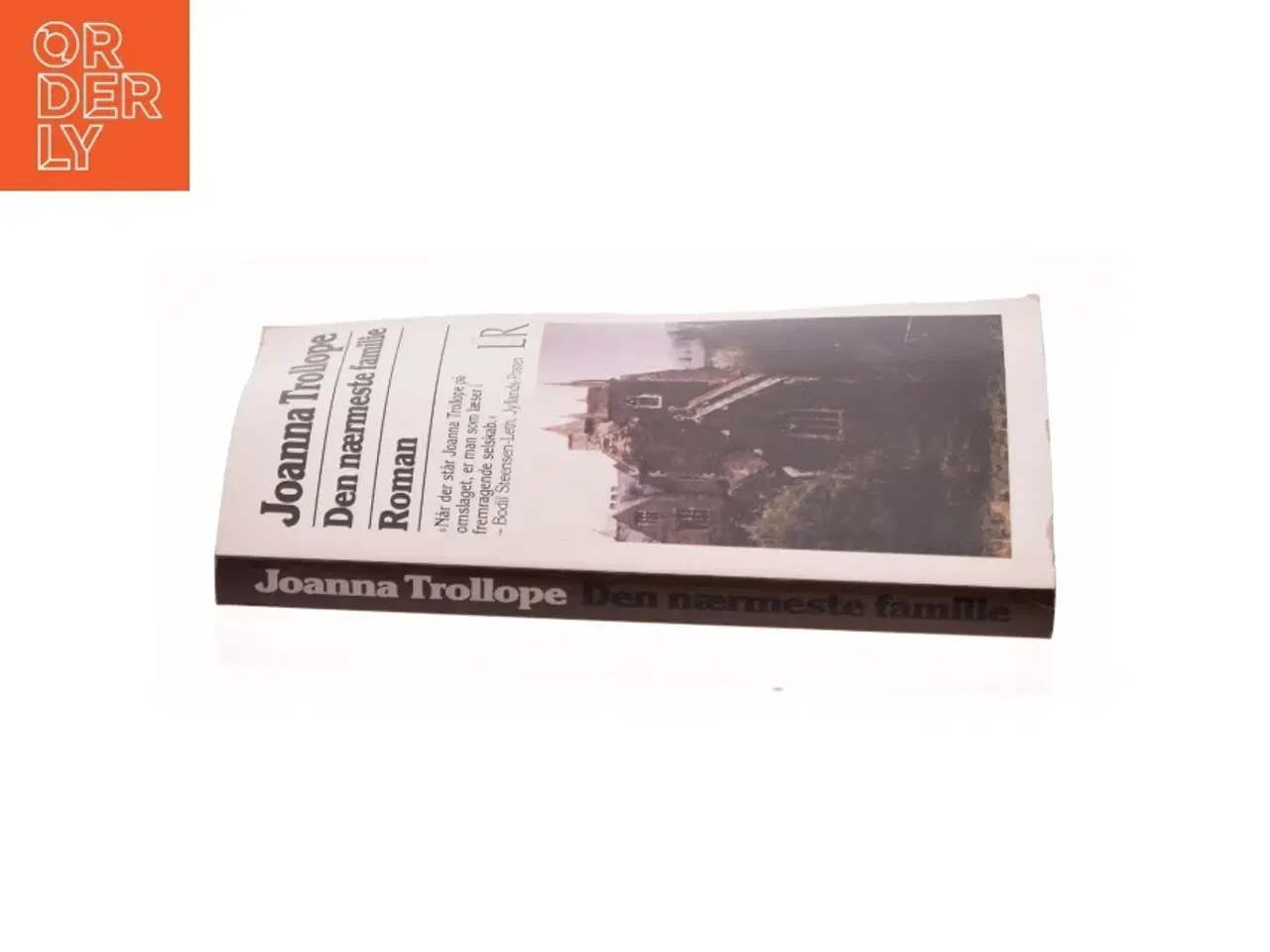 Billede 3 - Den nærmeste familie af Joanna Trollope (Bog)