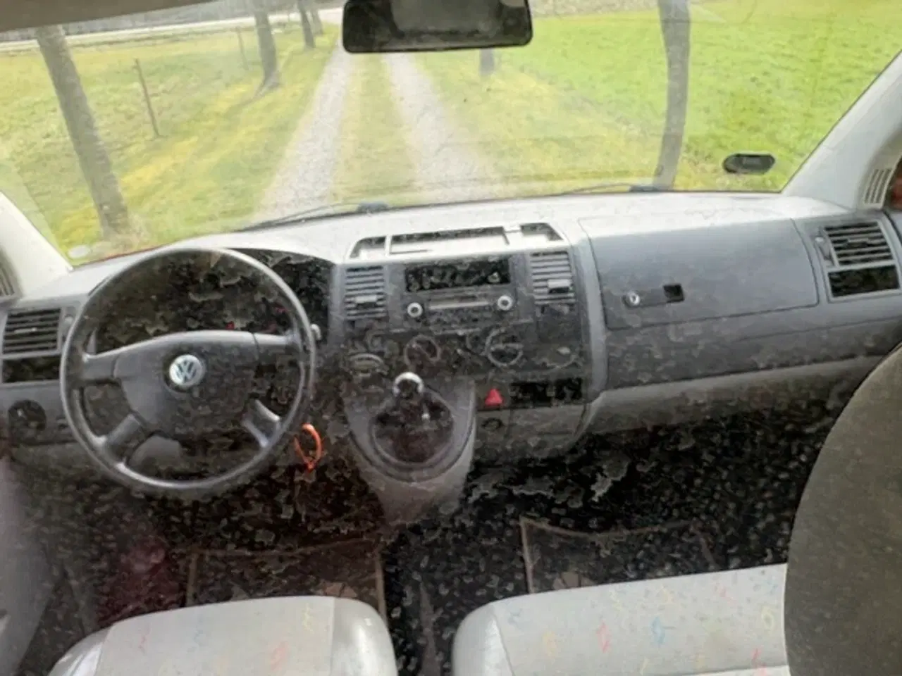 Billede 6 - VW Transporter 1,9 TDi 104 Kassevogn kort 4d Nysyn