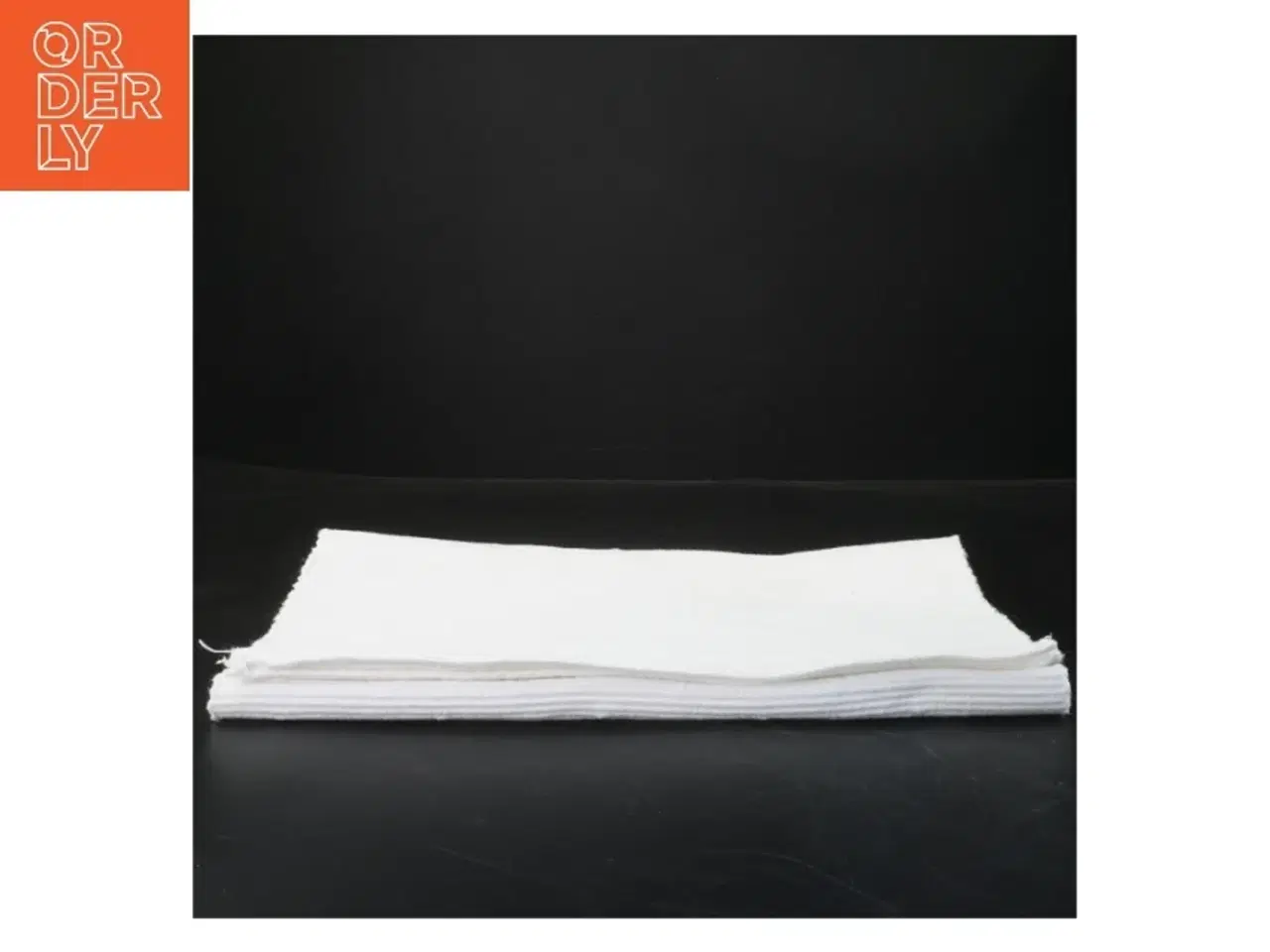 Billede 3 - Hvid bordløber (str. 80x33 cm)