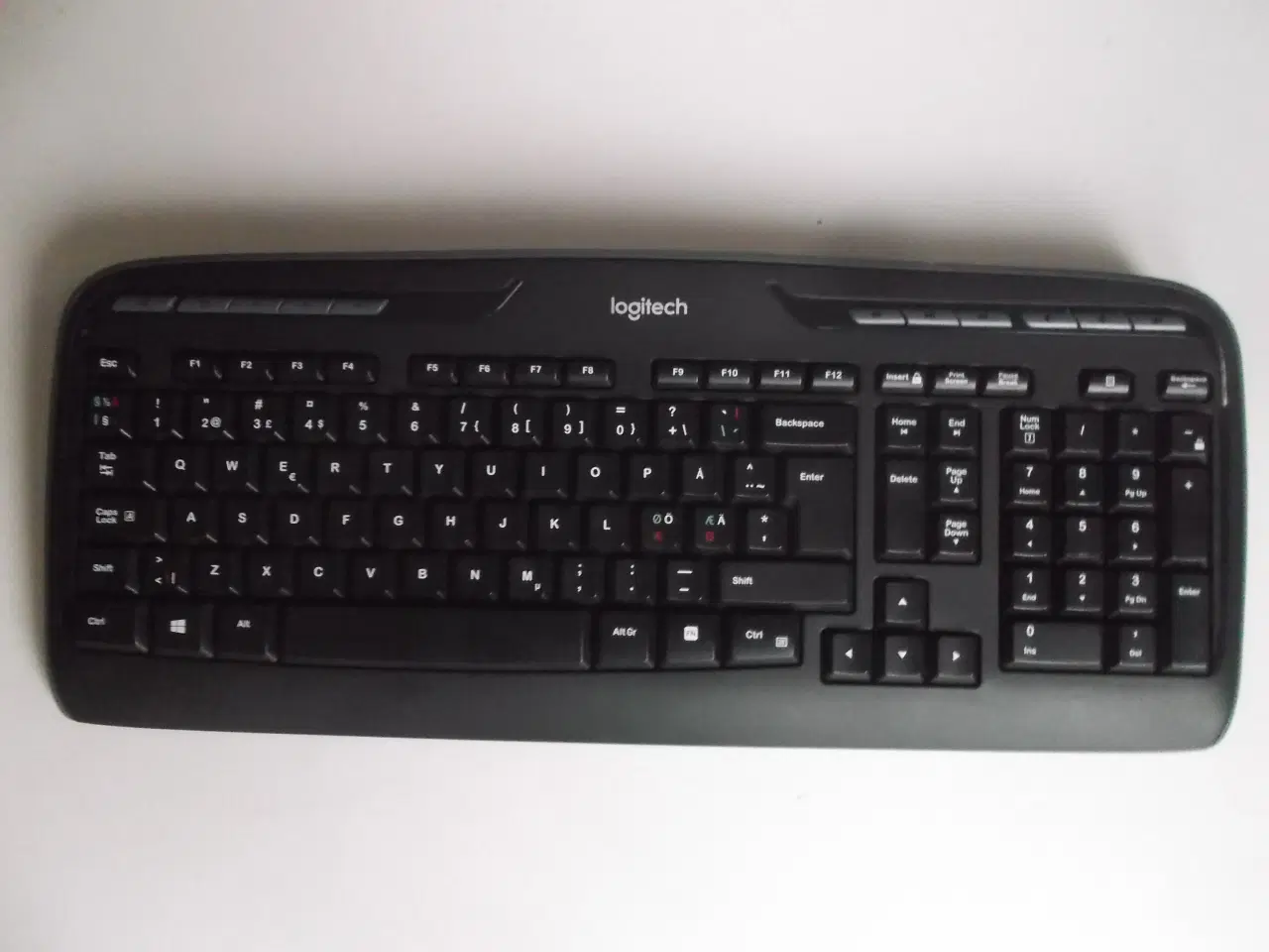 Billede 1 - Logitech MK320 trådløst tastatur og Logitech M185