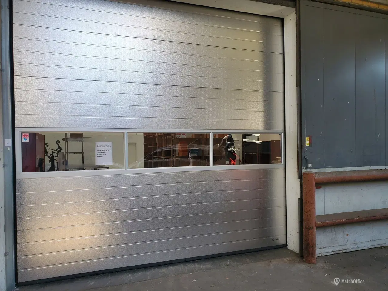 Billede 15 - Centralt beliggende højloftet lager i Køge tæt ved motorvejsafkørsel 32