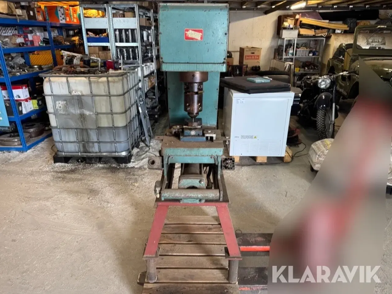 Billede 1 - Stansemaskine Hydromatic - Kører på trykluft