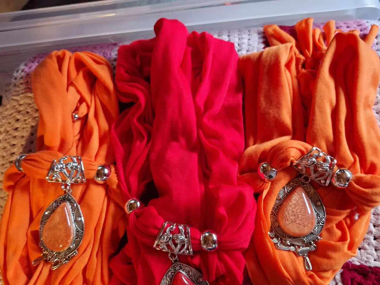 Billede 1 - halstørklæder