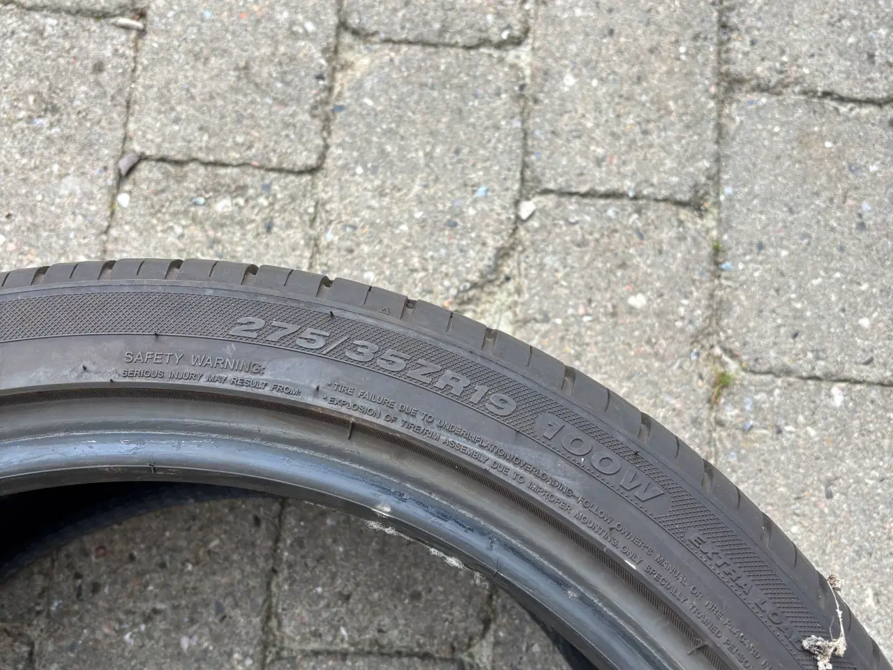 Billede 2 - 275/35-19 sommerdæk superia