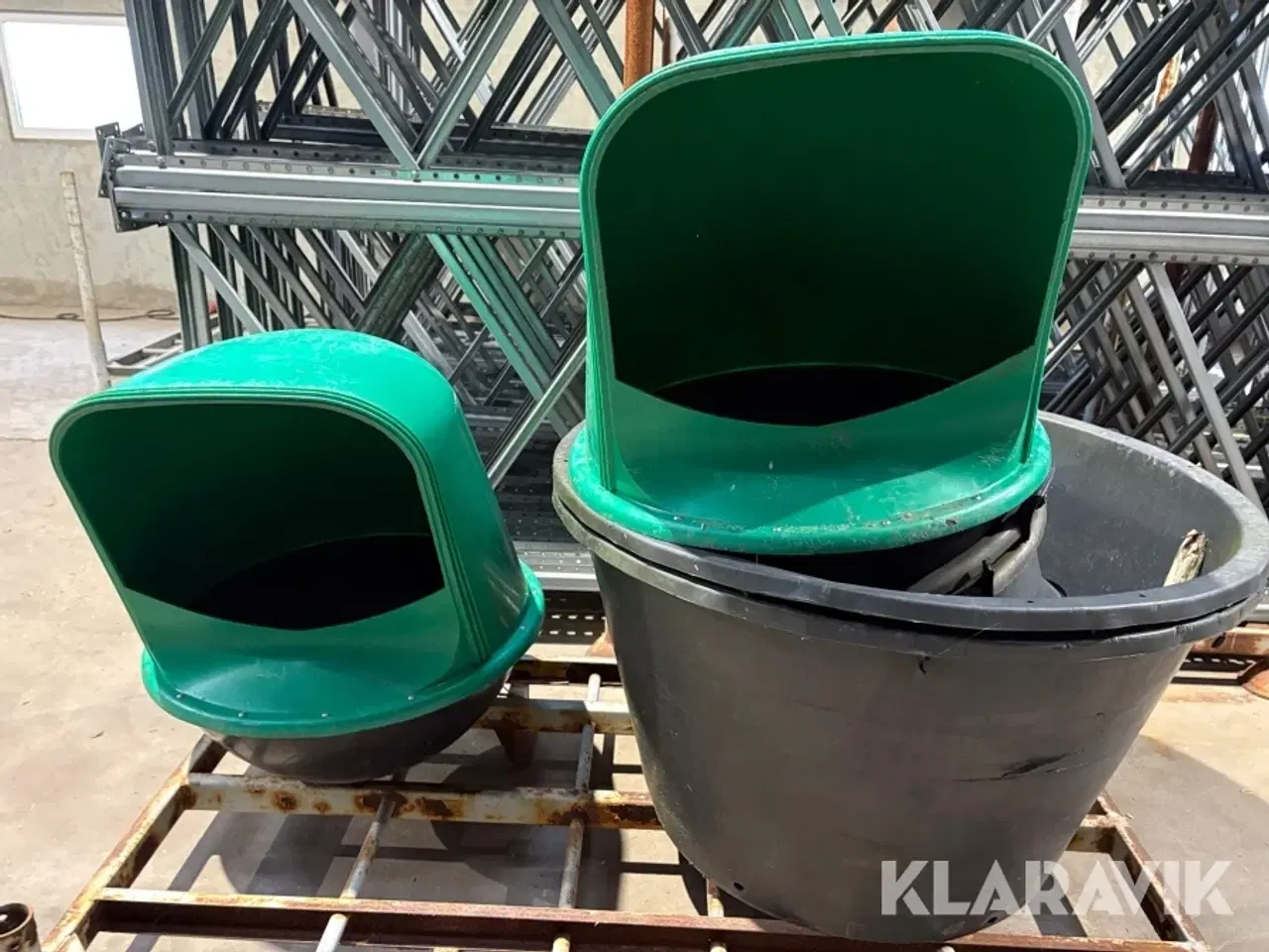 Billede 2 - Fodertrug 7 styk