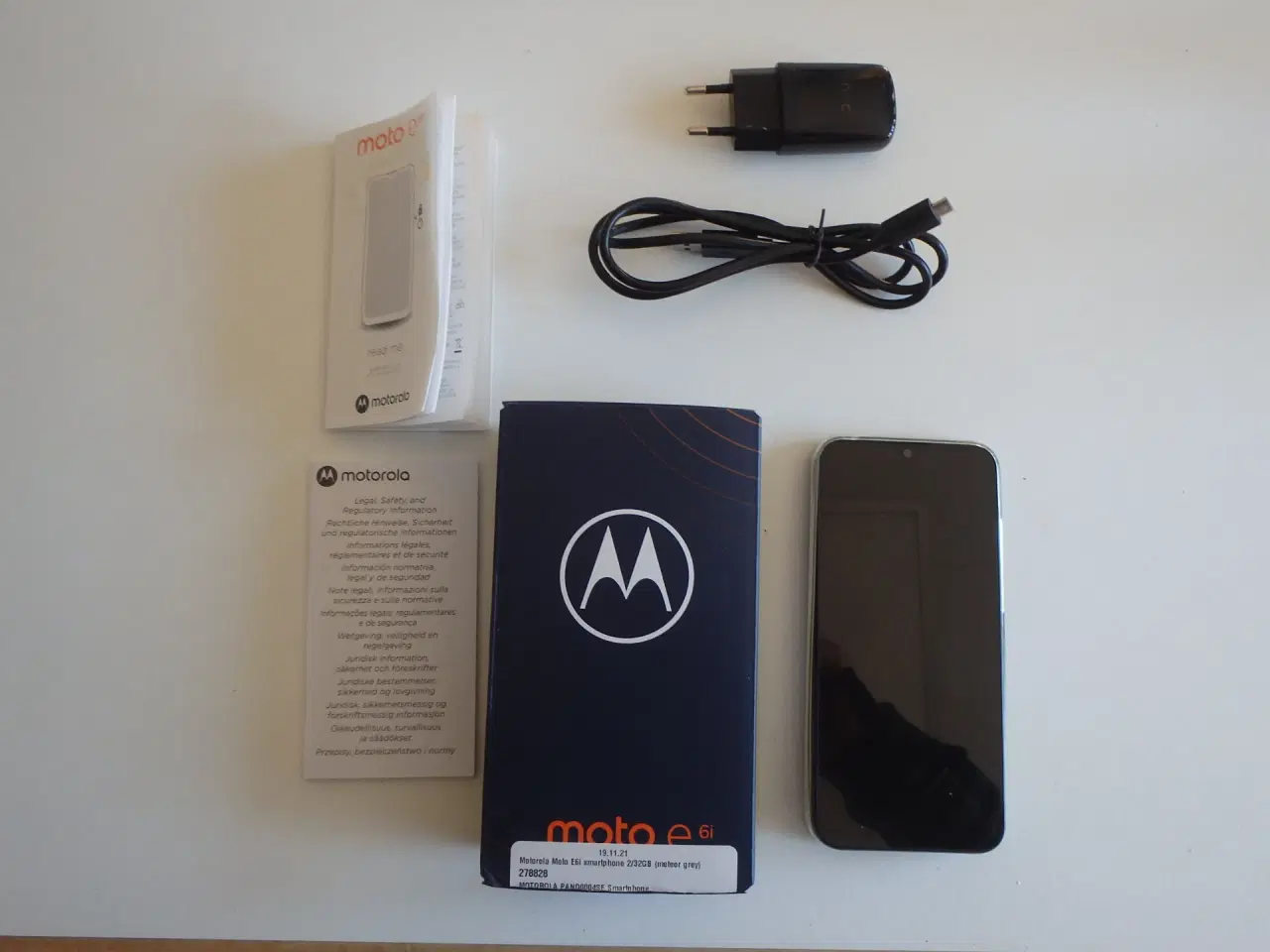 Billede 1 - Motorola Moto E6i smartphone 2/32GB (meteor grey)