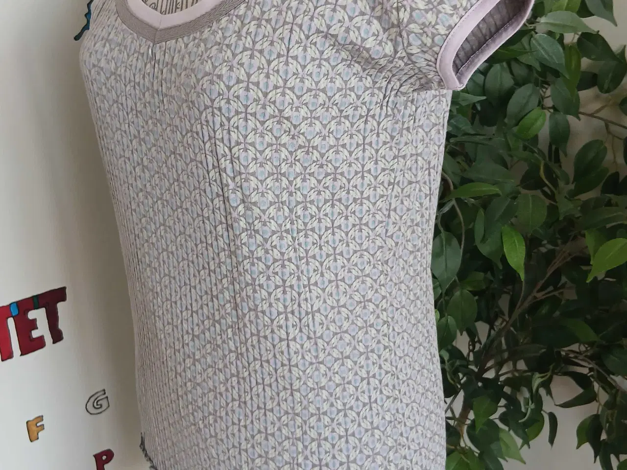 Billede 5 - Top. Cream. Large/40