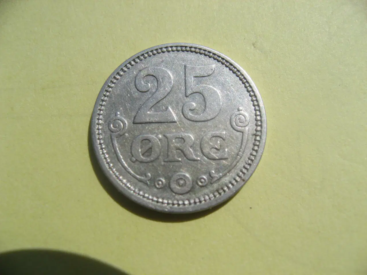 Billede 2 - Flot sølv 25 øre 1914, den bedste i serien
