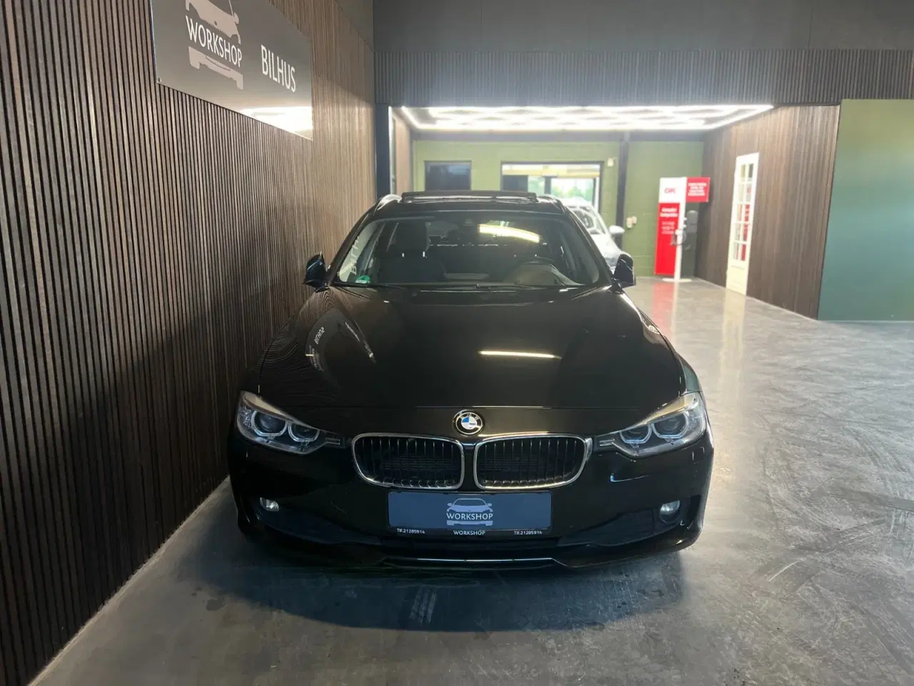 Billede 2 - BMW 320d 2,0 Touring aut.
