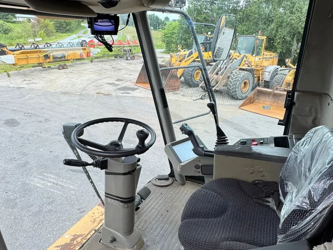 Billede 12 - CLAAS Lexion 460 MED 30 FODS SKÆREBORD, BÆLTER OG 4WD!