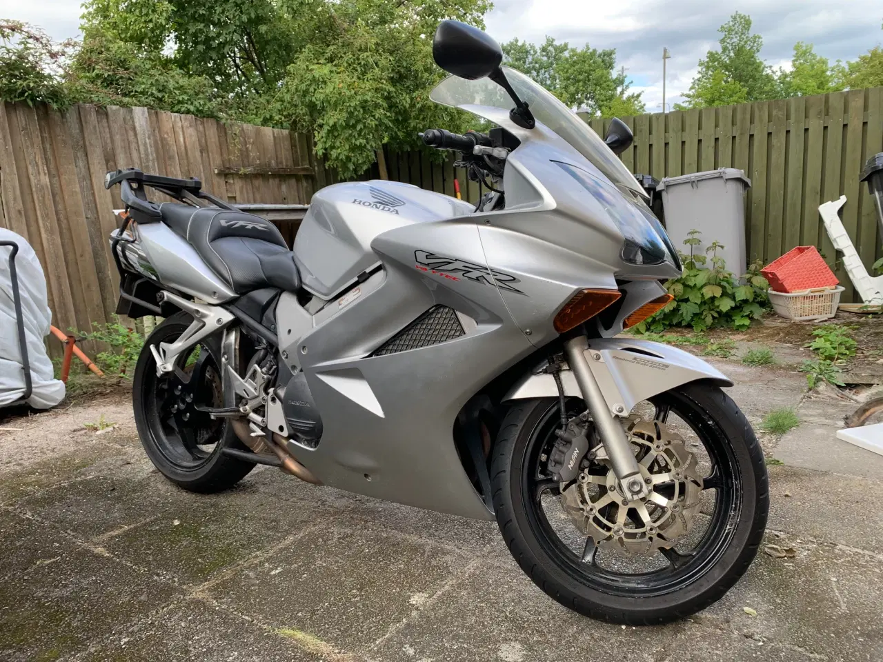 Billede 3 - Honda Vfr 800 vtec