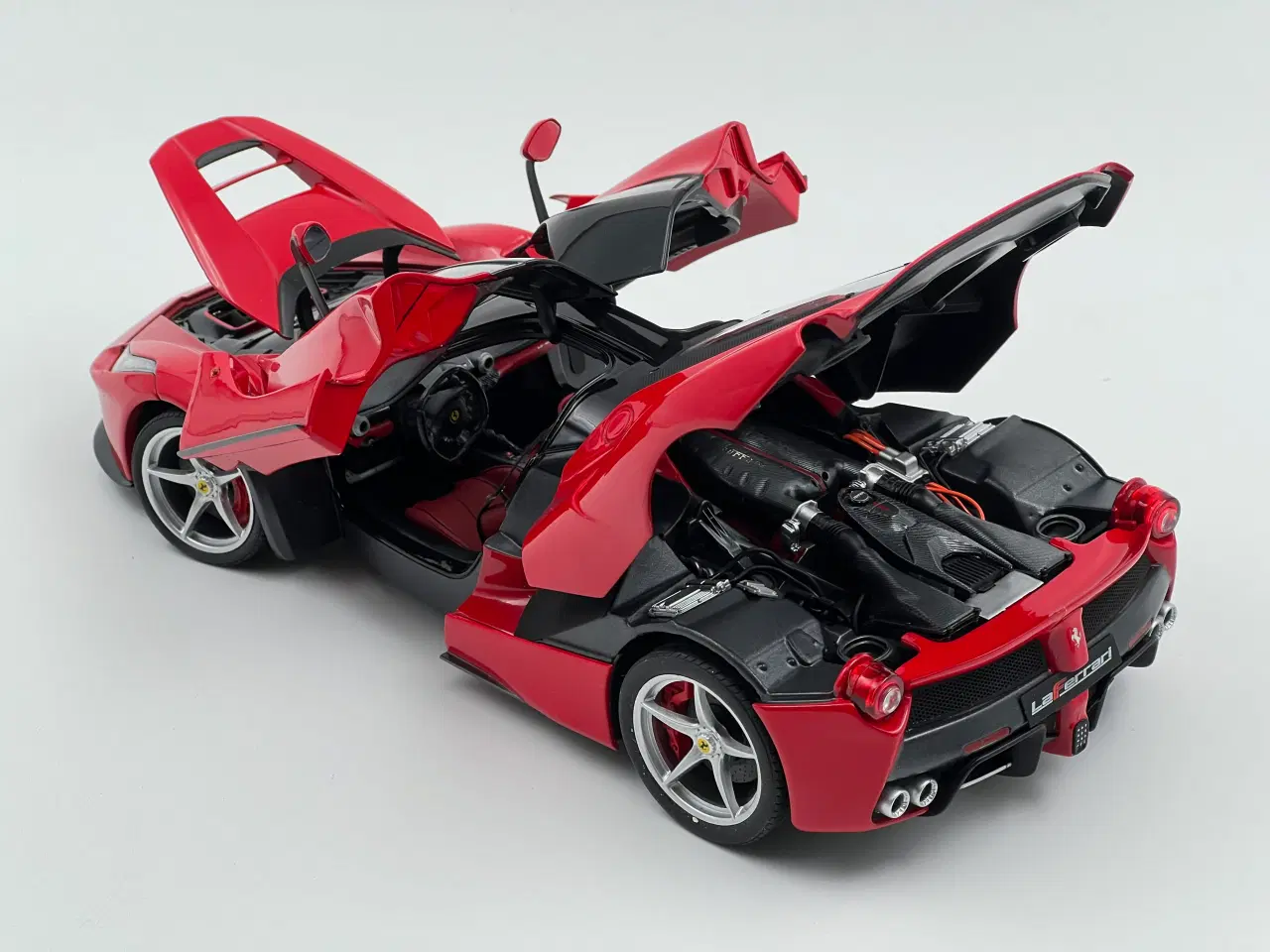 Billede 4 - 2013 Ferrari LaFerrari F150 HW Elite - 1:18  