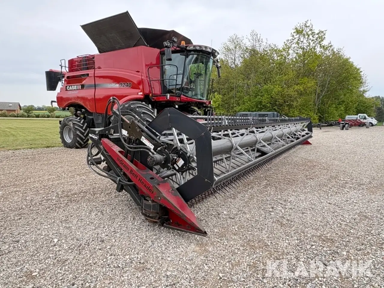 Billede 3 - Mejetærsker Case IH Axial-Flow 9240 med Honey Bee SP36 skærebord