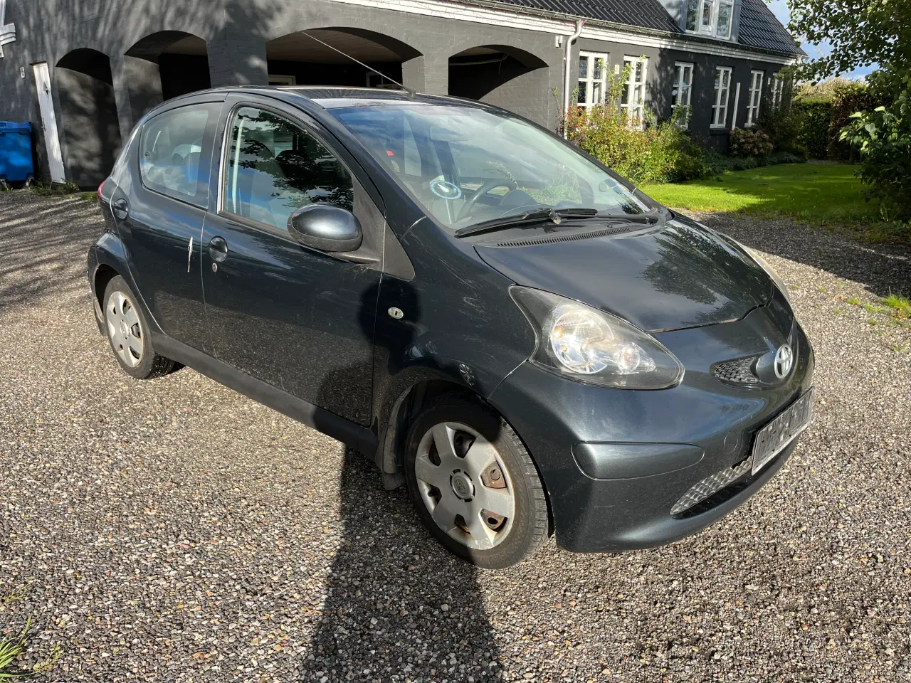 Billede 2 - Toyota Aygo 1,0 nysynet med træk til 500kg