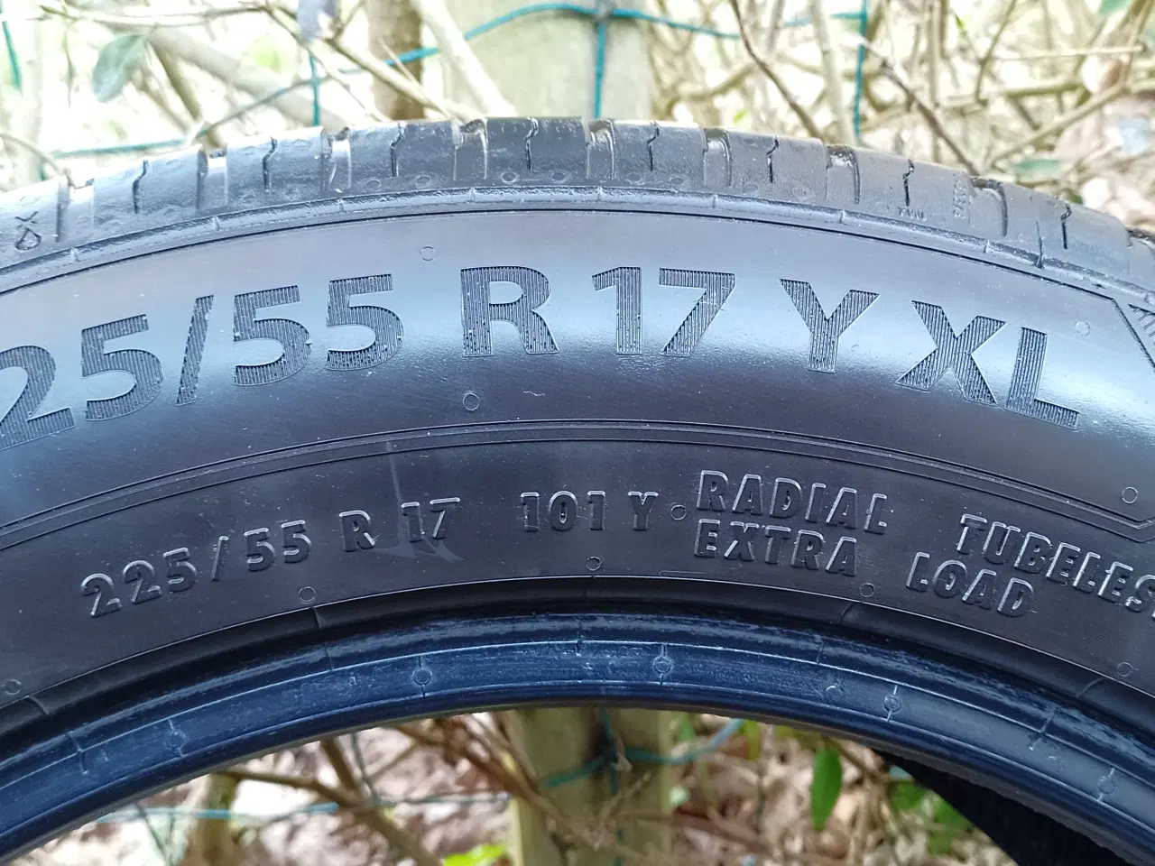 Billede 2 - 225/55 R17 sommerdæk