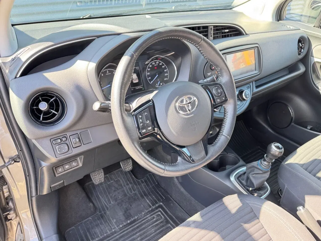 Billede 9 - Toyota Yaris 1,5 VVT-iE T2 Limited