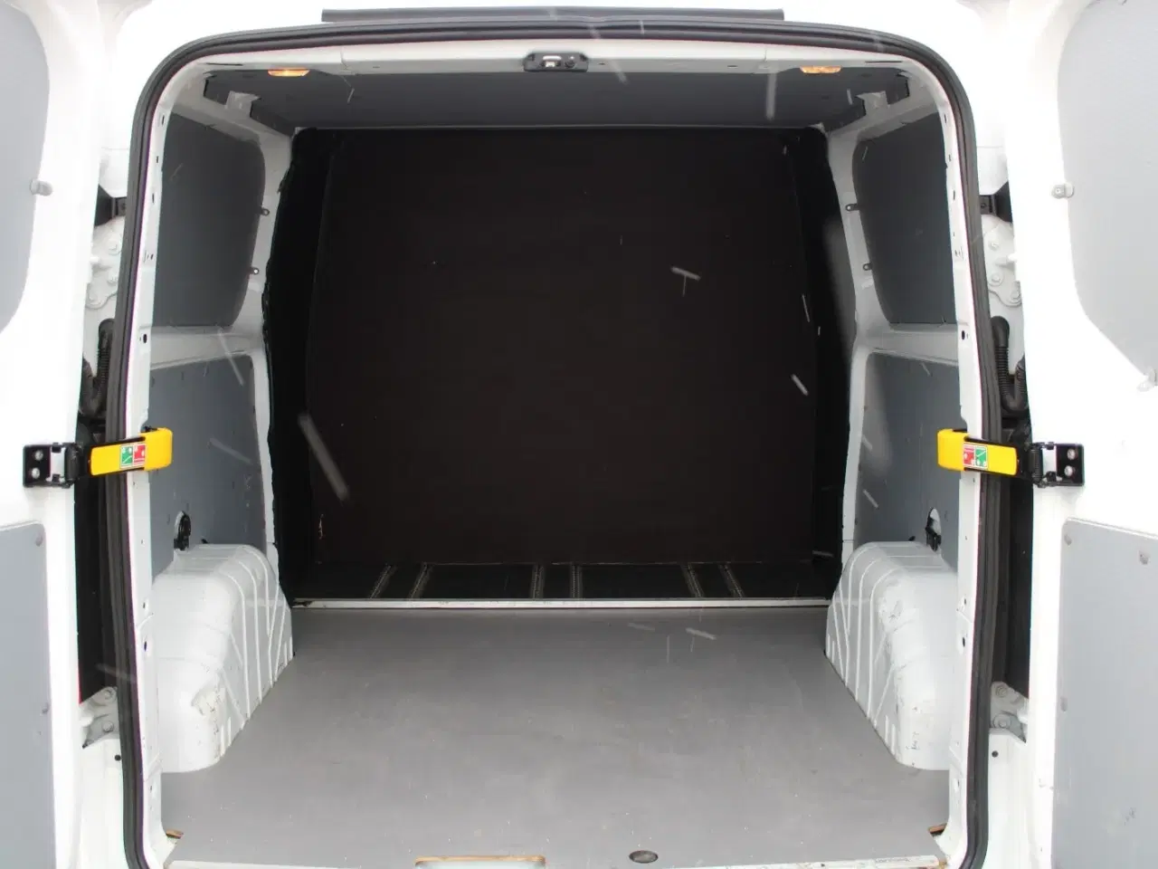 Billede 11 - Ford Transit Custom 300L 2,0 TDCi 130 Trend Mandskabsvogn