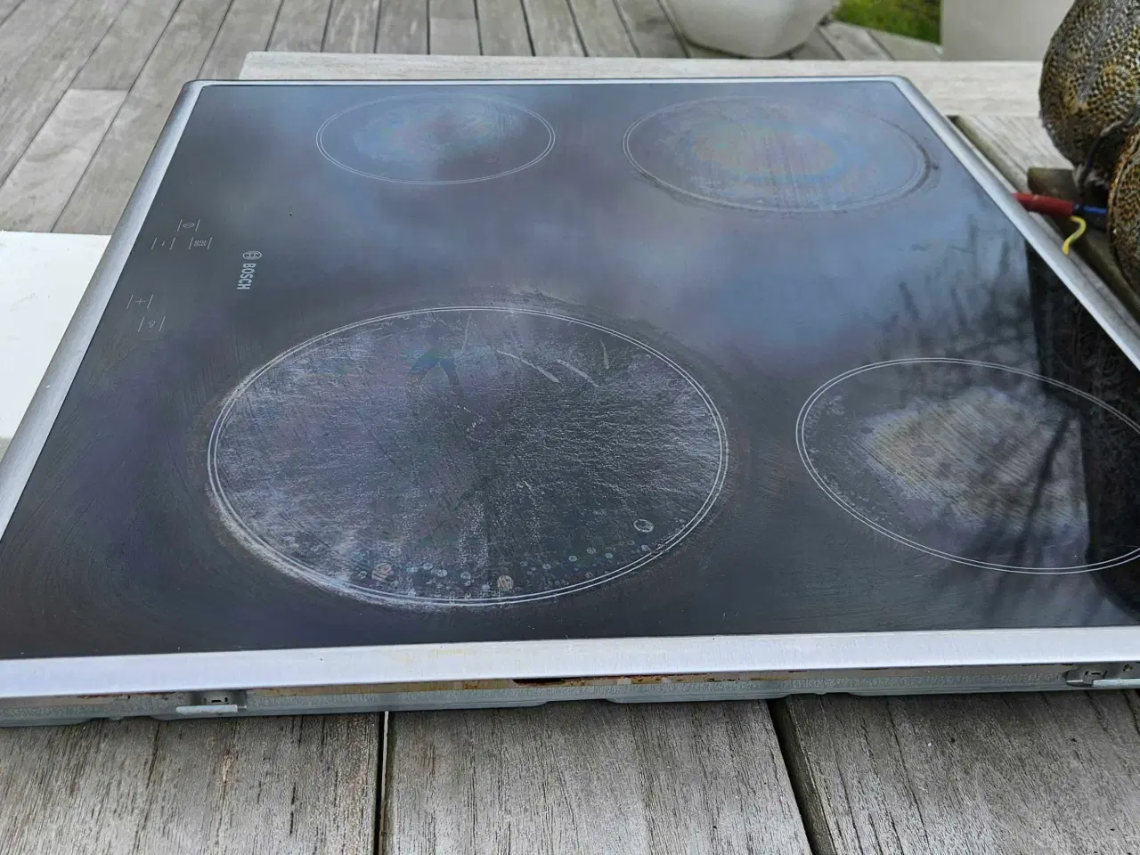 Billede 1 - Bosch PKE 645Q 14E keramisk kogeplade sort