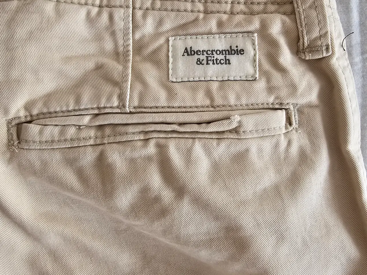 Billede 4 - Abercrombie & Fitch shorts i str. 28