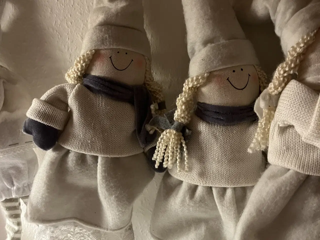 Billede 2 - Nisse piger 4 stk