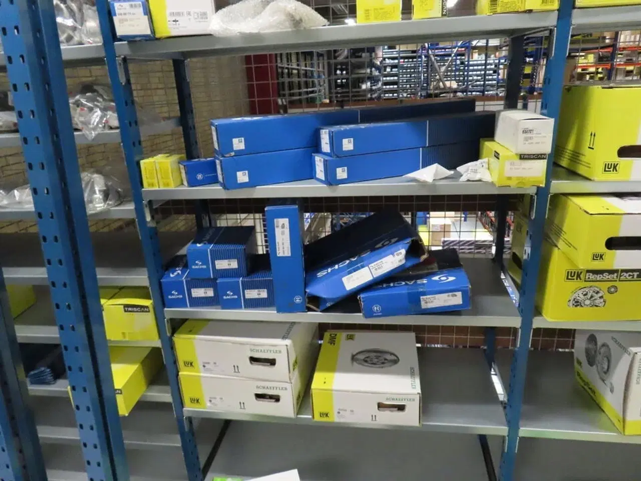 Billede 21 - Alle reservedele på repoen