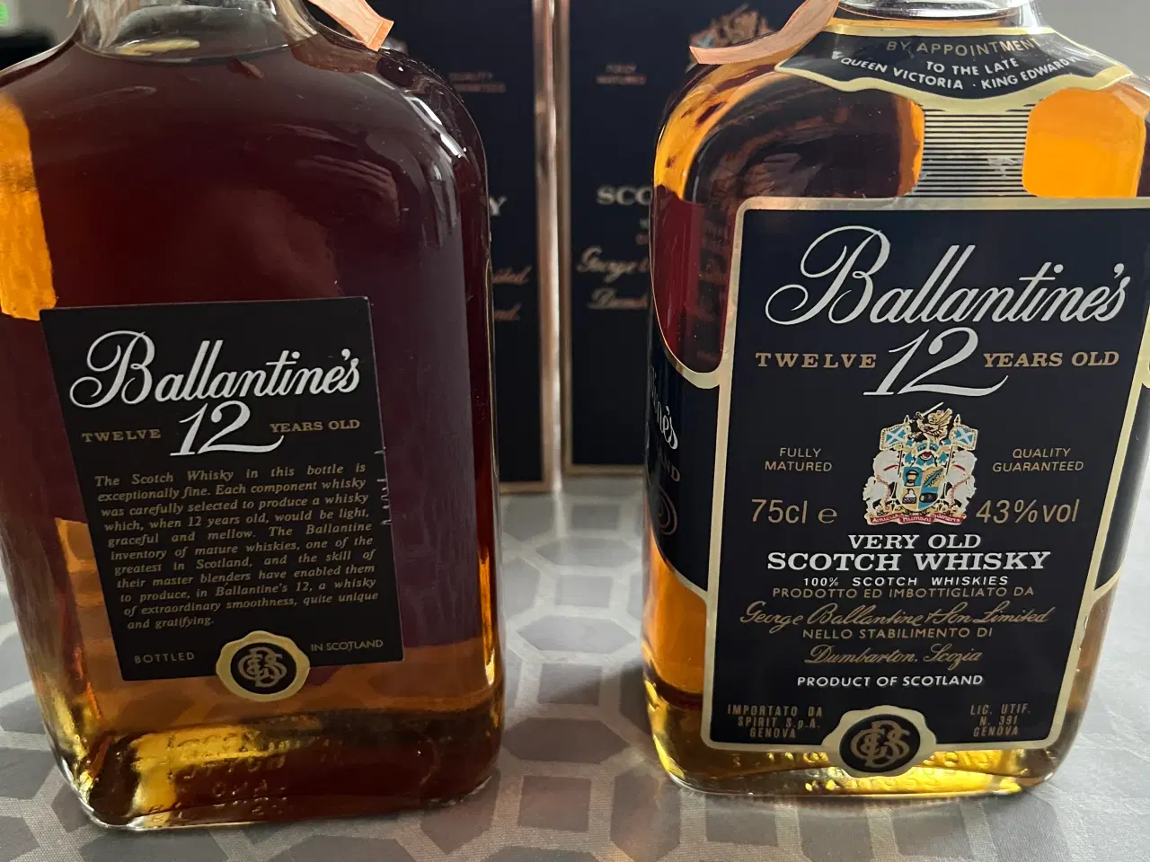 Billede 7 - Ballantines whisky -12 år old 2 flasker