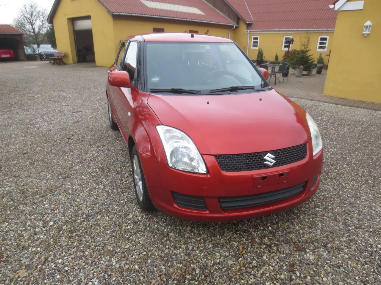Billede 3 - Pæn Suzuki Swift 1.3 i Synet 2025. 