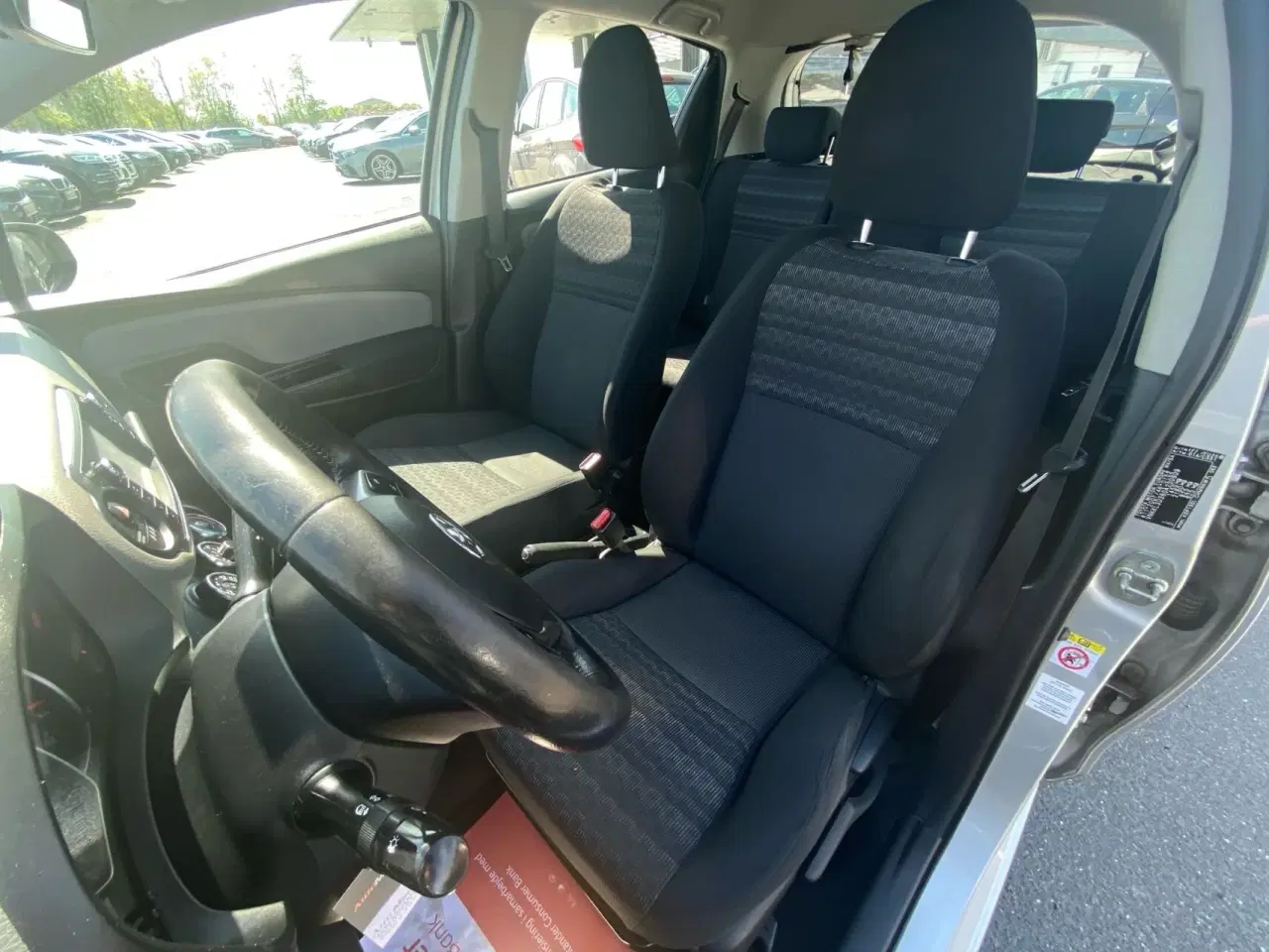 Billede 9 - Toyota Yaris 1,0 VVT-I T2 69HK 5d