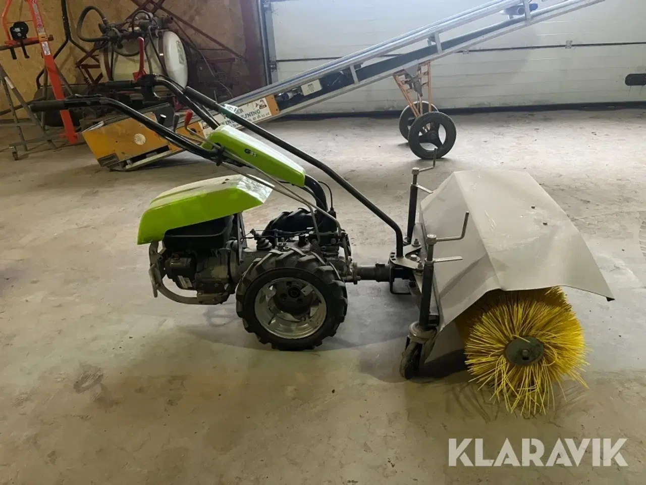 Billede 5 - Redskabsbærer med kost Grillo 8EQ2U