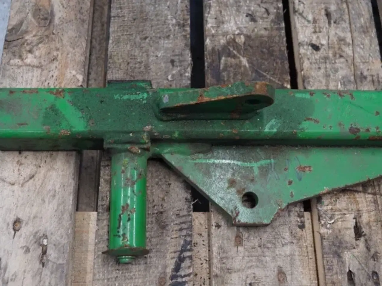 Billede 11 - John Deere 2450 L.H. Liftarme AL26678