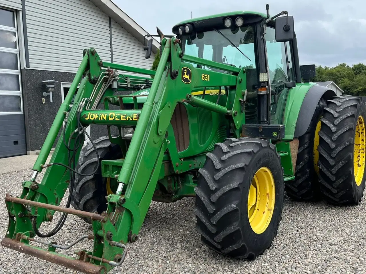 Billede 4 - John Deere 6320 m/JD 631 Frontlæsser  AutoPower og TLS affjedret foraksel