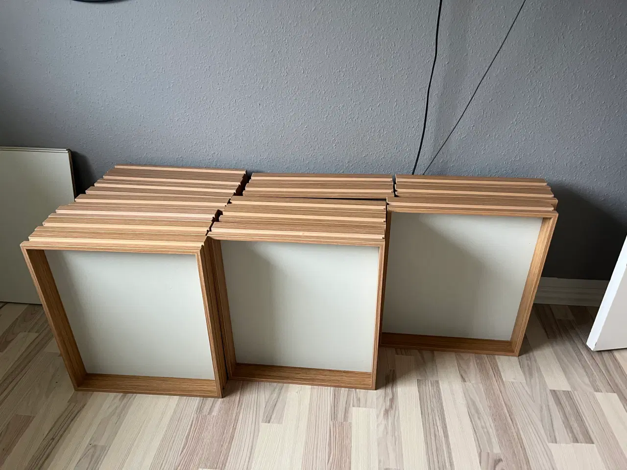 Billede 2 - Gratis garderobeskabe med tilbehør