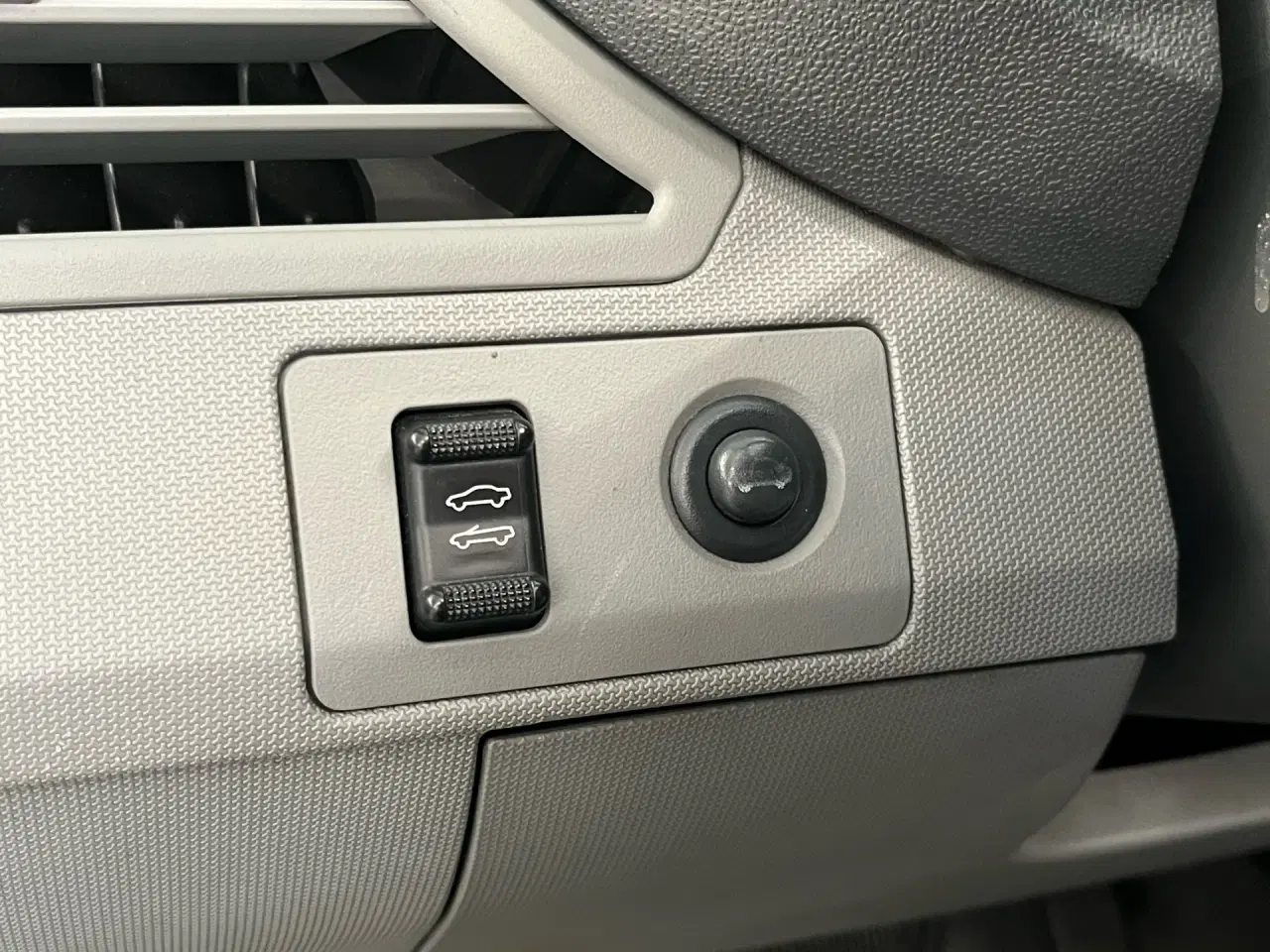 Billede 8 - Chrysler Sebring 2,7 Limited 186HK Cabr. 6g Aut.