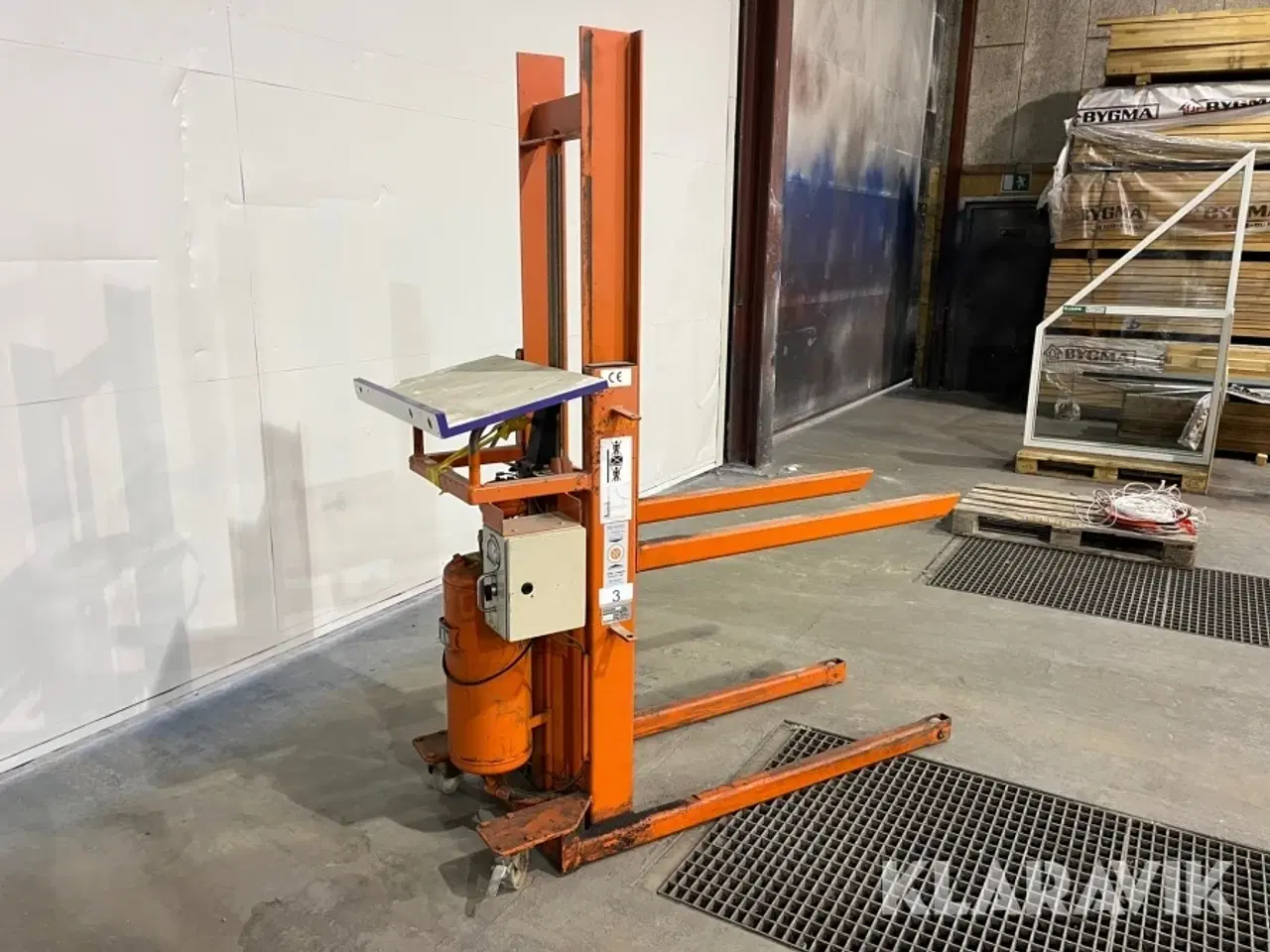 Billede 2 - Manuel/hydraulisk stabler Kallesøe 1000kg