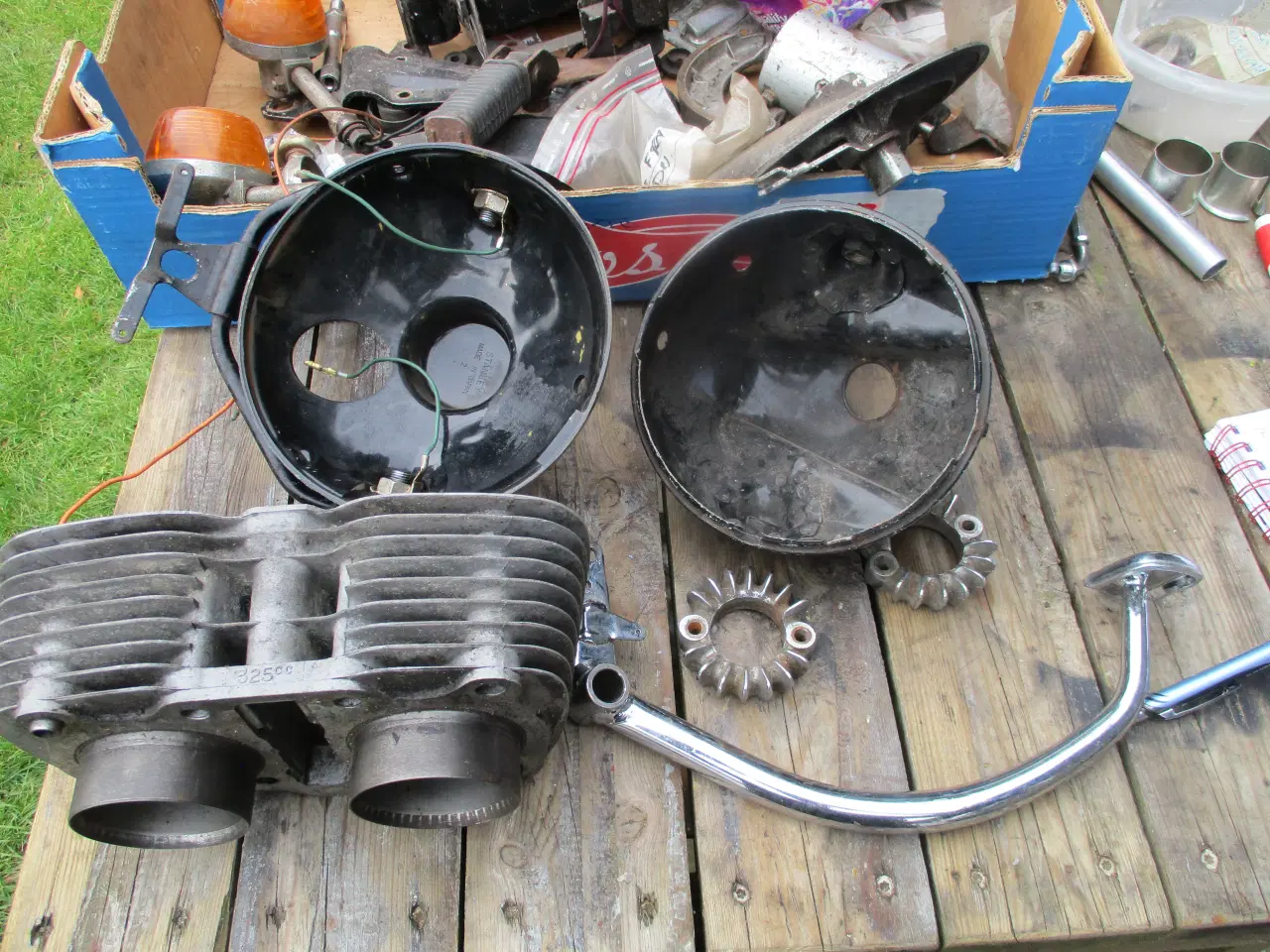 Billede 13 - Honda CB 350 Twin Tank, sideskjolde og mange dele