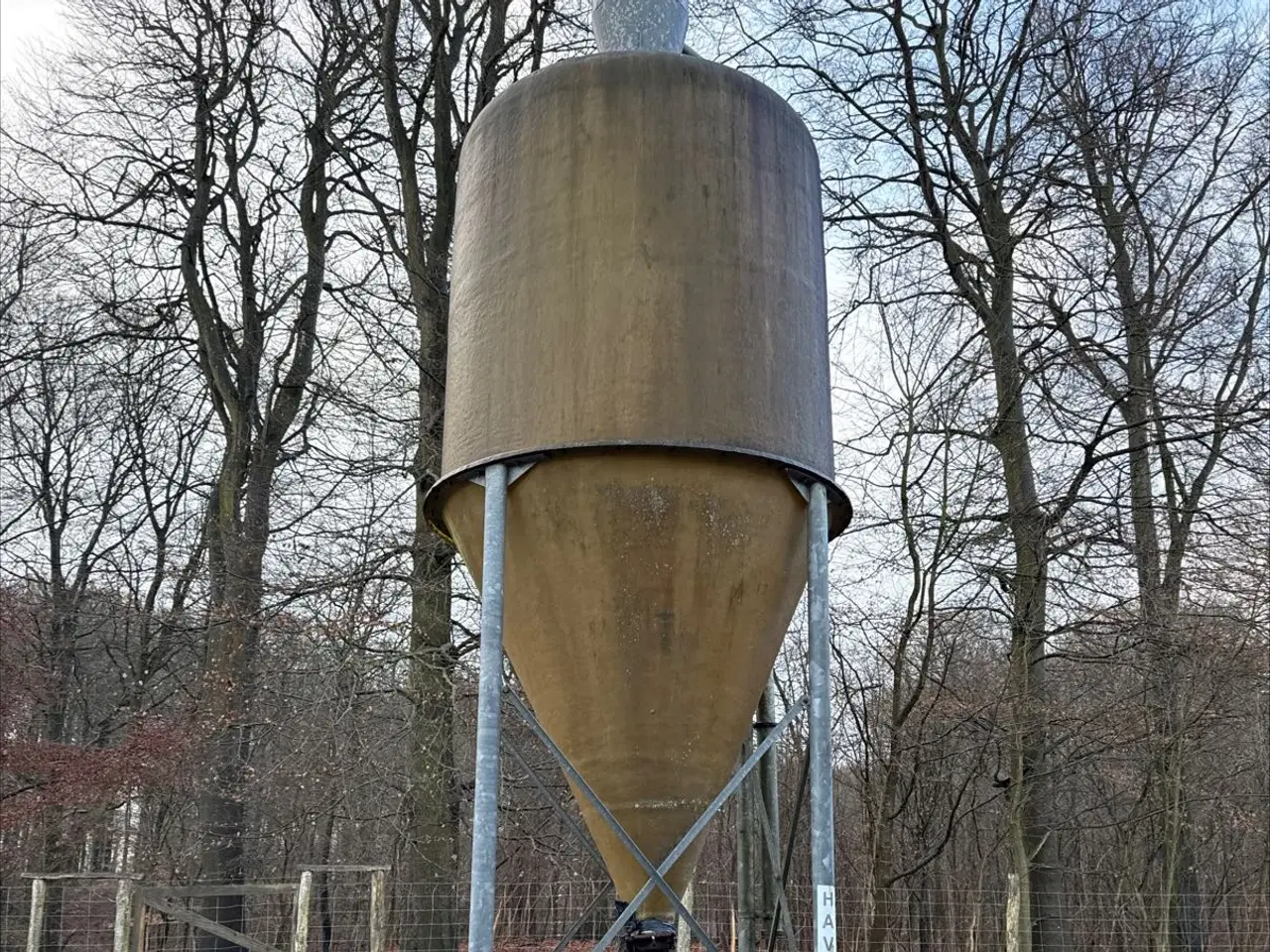 Billede 1 - Fodersilo