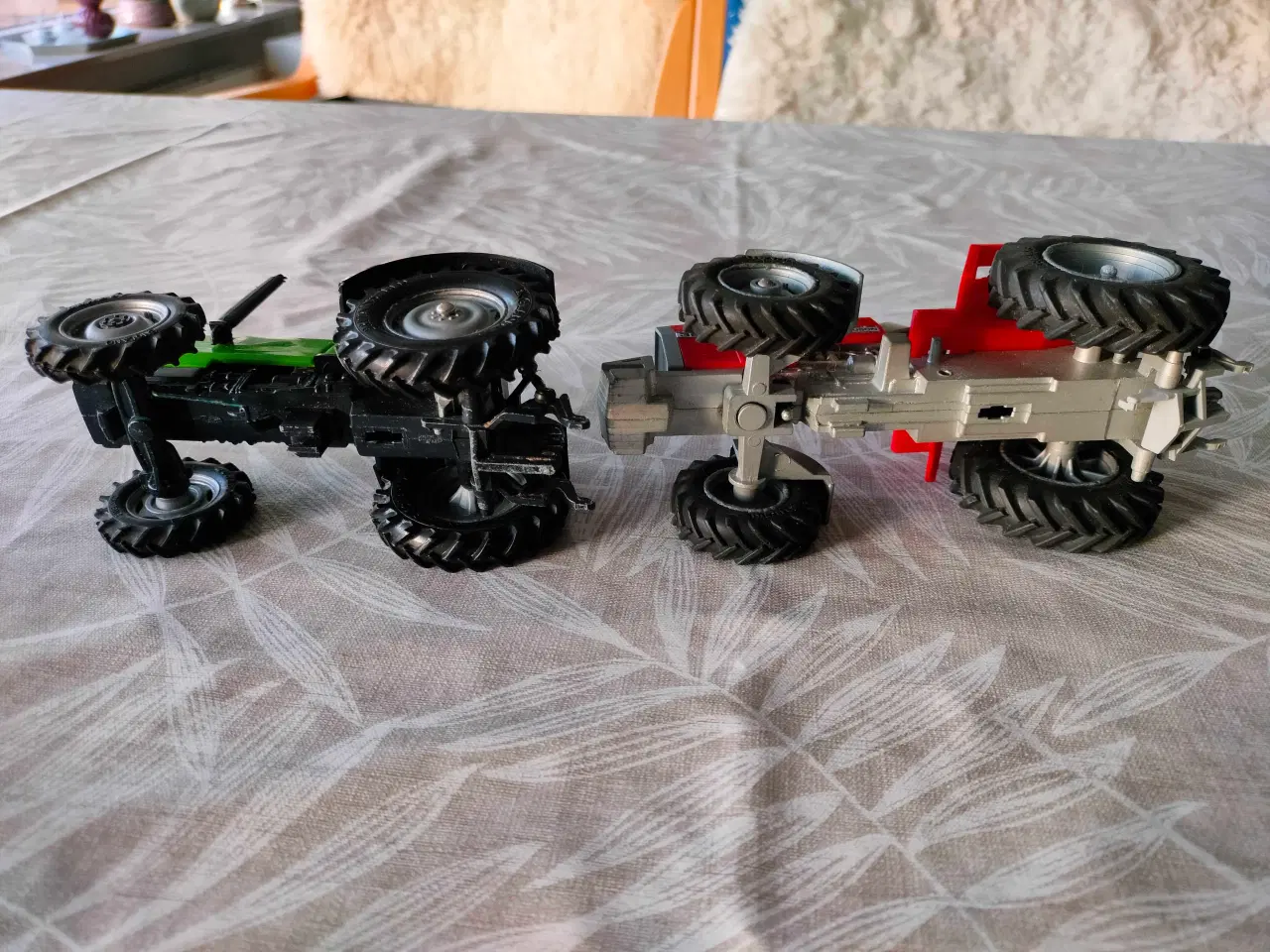 Billede 5 - Britains Traktor 2stk 