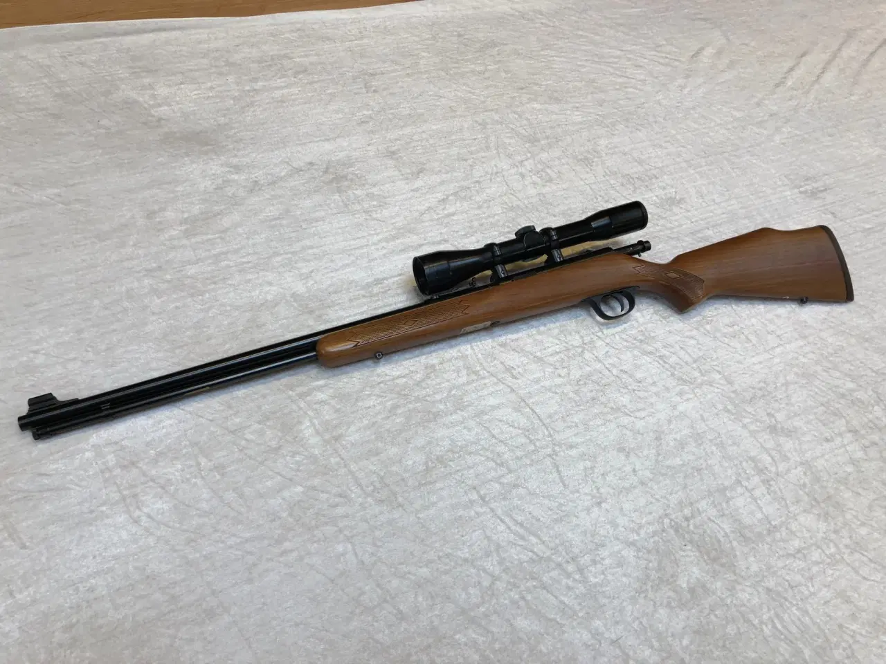 Billede 4 - Marlin Salonriffel 