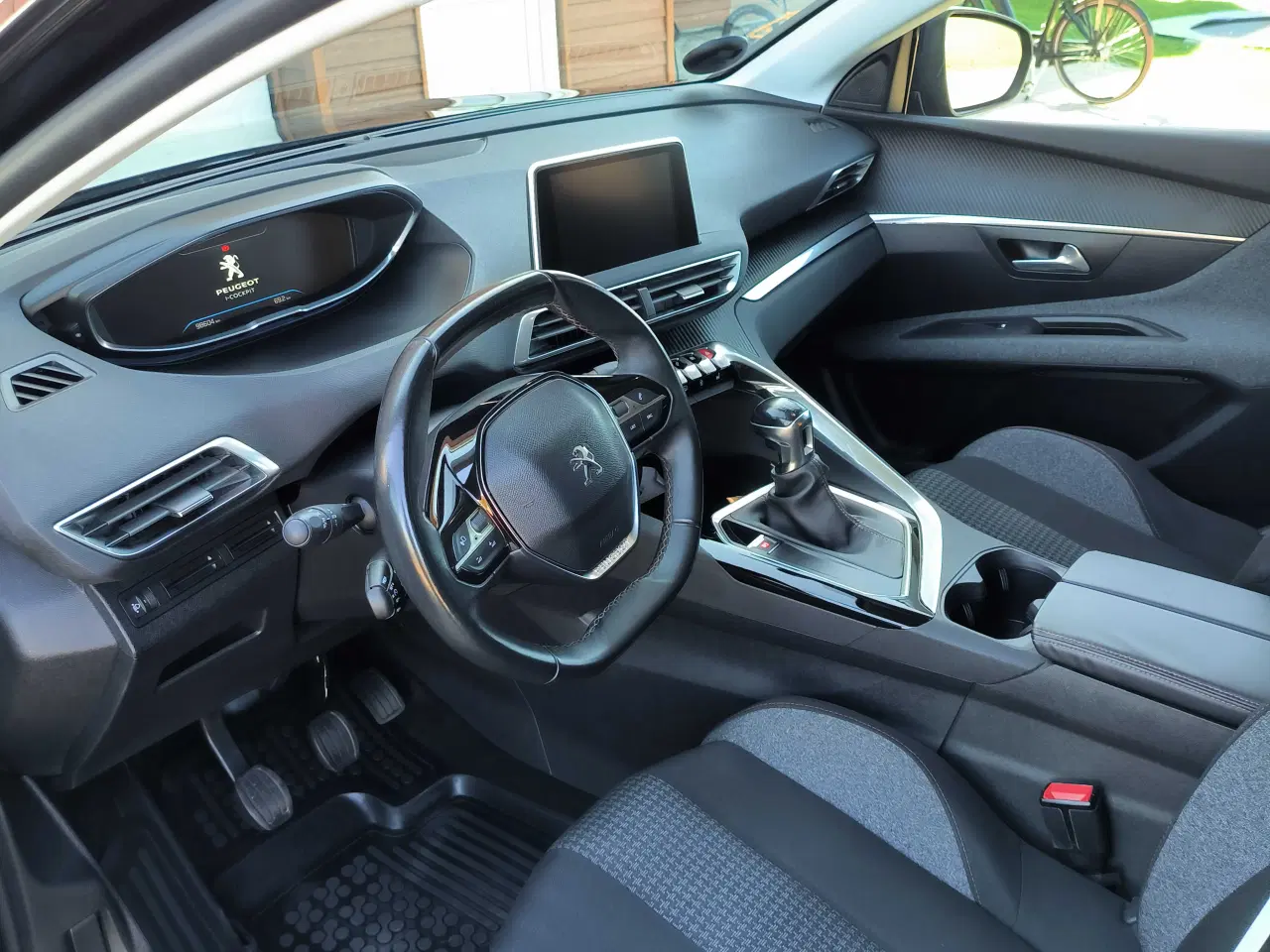 Billede 7 - Peugeot 3008 1,2 e-THP 130 HK SUV 106.000 km