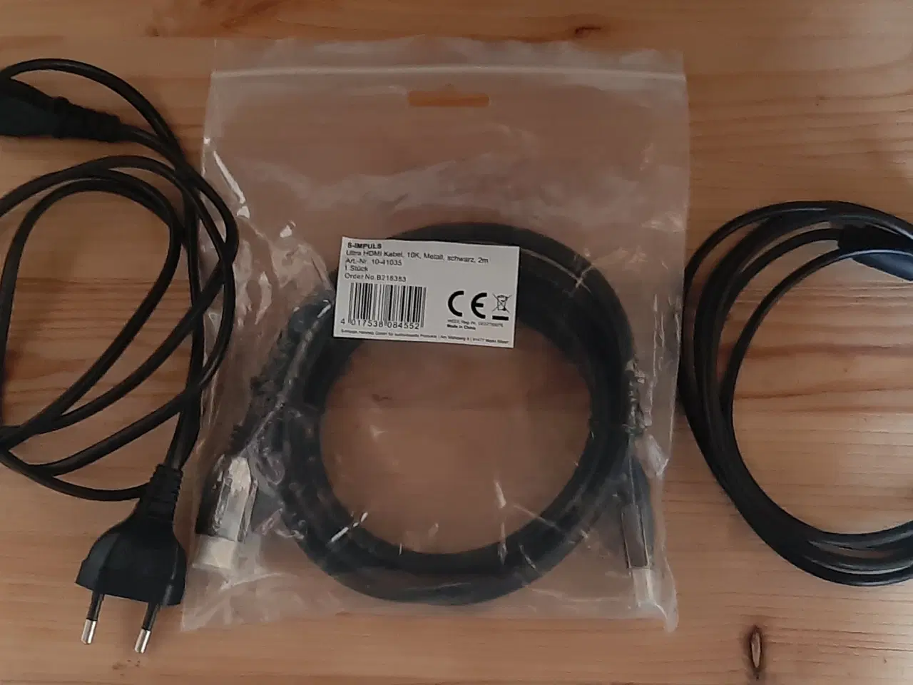 Billede 6 - PS3 konsol slim, med controller, ledninger og spil