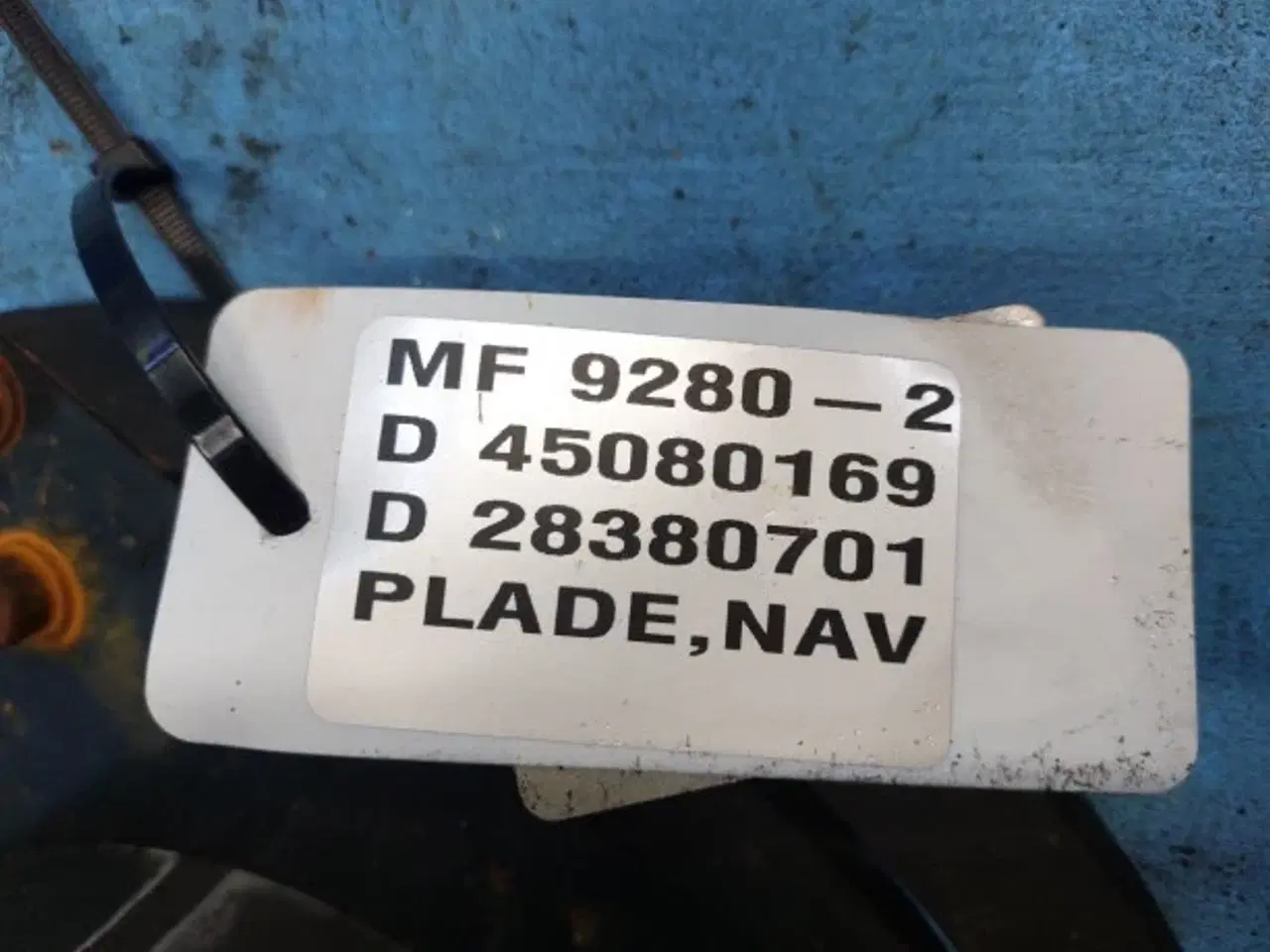 Billede 2 - Massey Ferguson 9280 Plade Nav D45080169