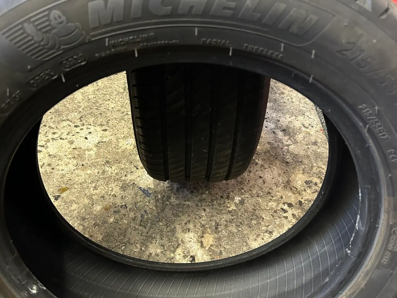 Billede 4 - Michelin sommerdæk 215-55-17