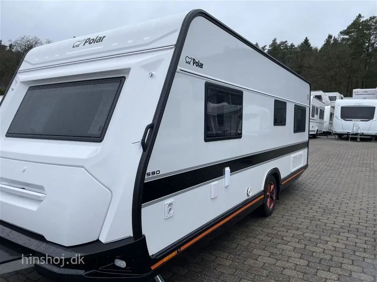 Billede 22 - 2024 - Polar Blackline 590 FWL   Polar Blackline den lækreste 60 års jubilæumsvogn se den hos Hinshøj Caravan