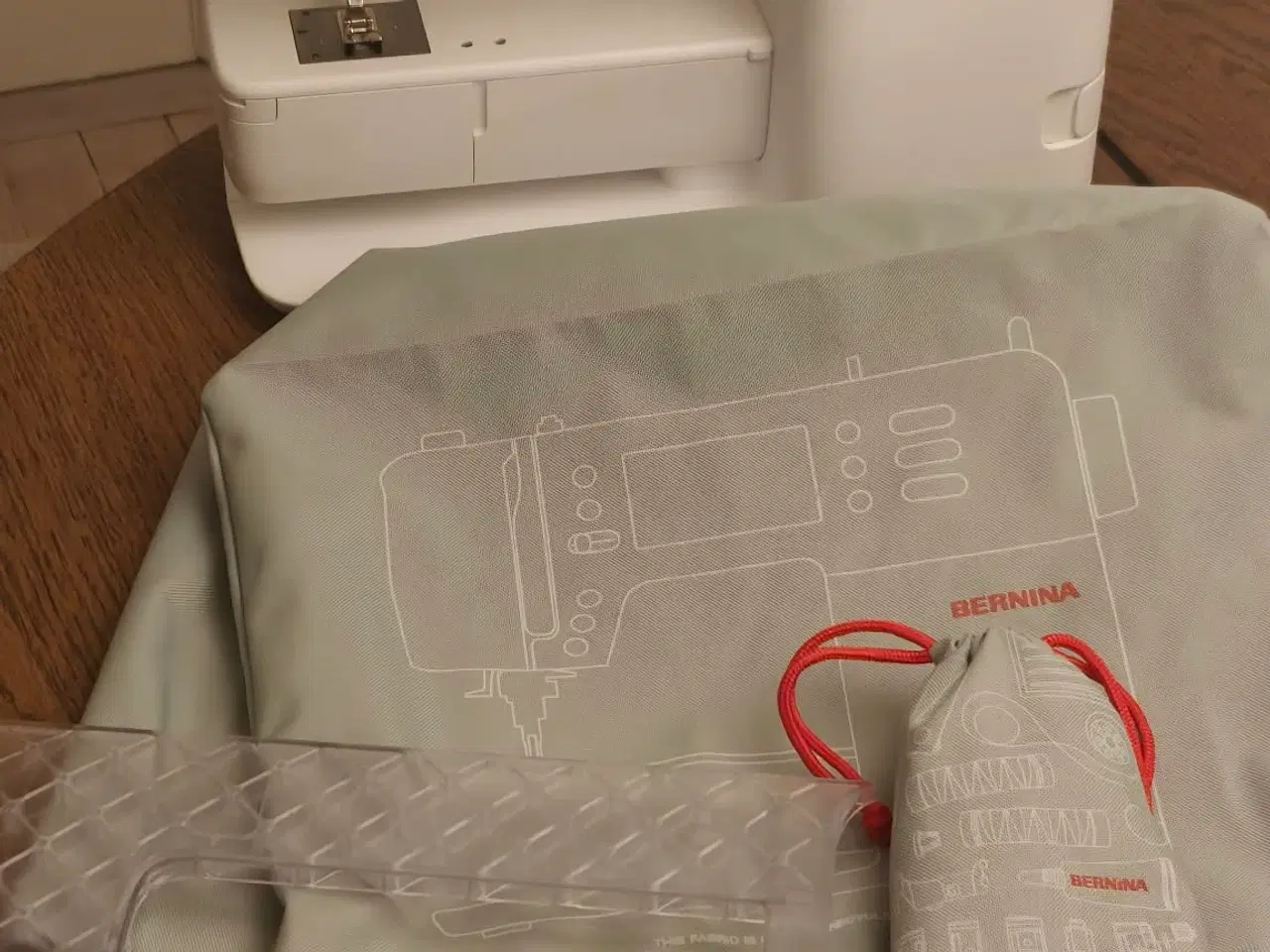 Billede 1 - Bernina B225 ny