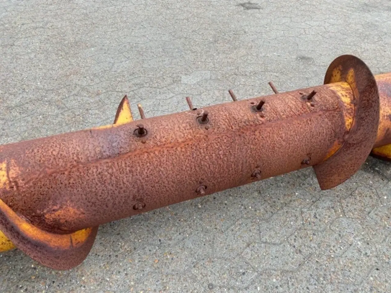 Billede 5 - New Holland 8030 12" Indføringstromle 80334996